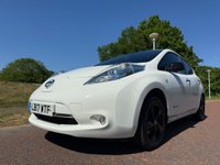 USED 2017 17 NISSAN LEAF 30kWh Black Edition Hatchback 5dr Electric Auto (109 bhp) 7 MAIN DEALER SERVICES-TWO OWNERS