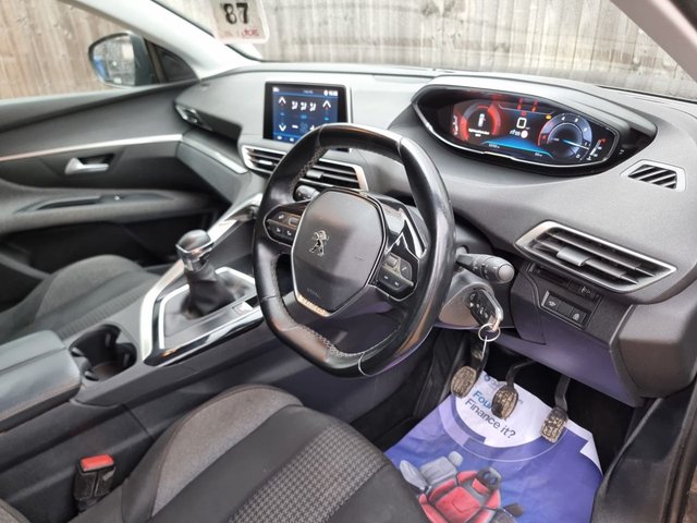 2019 PEUGEOT 5008 1.5 BlueHDi Active SUV 5dr Diesel Manual Euro 6 (s/s) (130 ps) - Photo 6