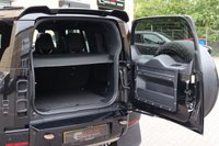 USED 2023 23 LAND ROVER DEFENDER D250 3.0 MHEV X-DYNAMIC SE SLIDING PANO 22"s LIGHTBAR MERIDIAN