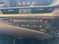 USED 2019 69 LEXUS ES 2.5 300h Saloon 4dr Petrol Hybrid E-CVT Euro 6 (s/s) (218 ps)+1 OWNER FROM NEW+2 KEYS+HISTORY+SUNROOF+FULL LEATHER SEATS+NAV+BLUETOOTH+CAMERA+MEDIA+PARK CONTROL 2 KEYS+HISTORY+1 OWNER FROM NEW+SUNROOF+FULL LEATHER SEATS+ALLOYS+PARK CONTROL+NAV+BLUETOOTH+MEDIA+USB+AUX+DAB+CLIMATE+CRUISE+HPI CLEAR