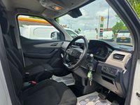 USED 2022 71 MAXUS EDELIVER 3 35kWh Electric Van in White with 65,300 miles, 1 owner, ULEZ compliant, auto, 7