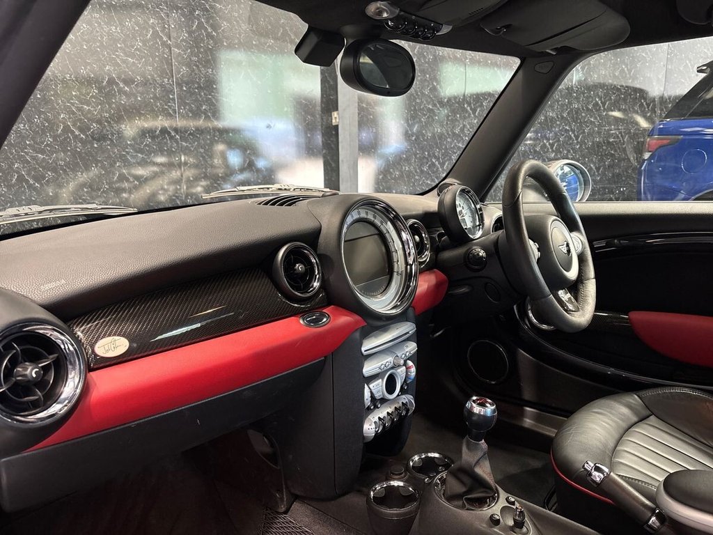 USED 2010 10 MINI HATCH JOHN COOPER WORKS 1.6 John Cooper Works Hatchback 3dr Petrol Manual Euro 5 (211 ps) WC 50 - 1 OF 500 WORLDWIDE