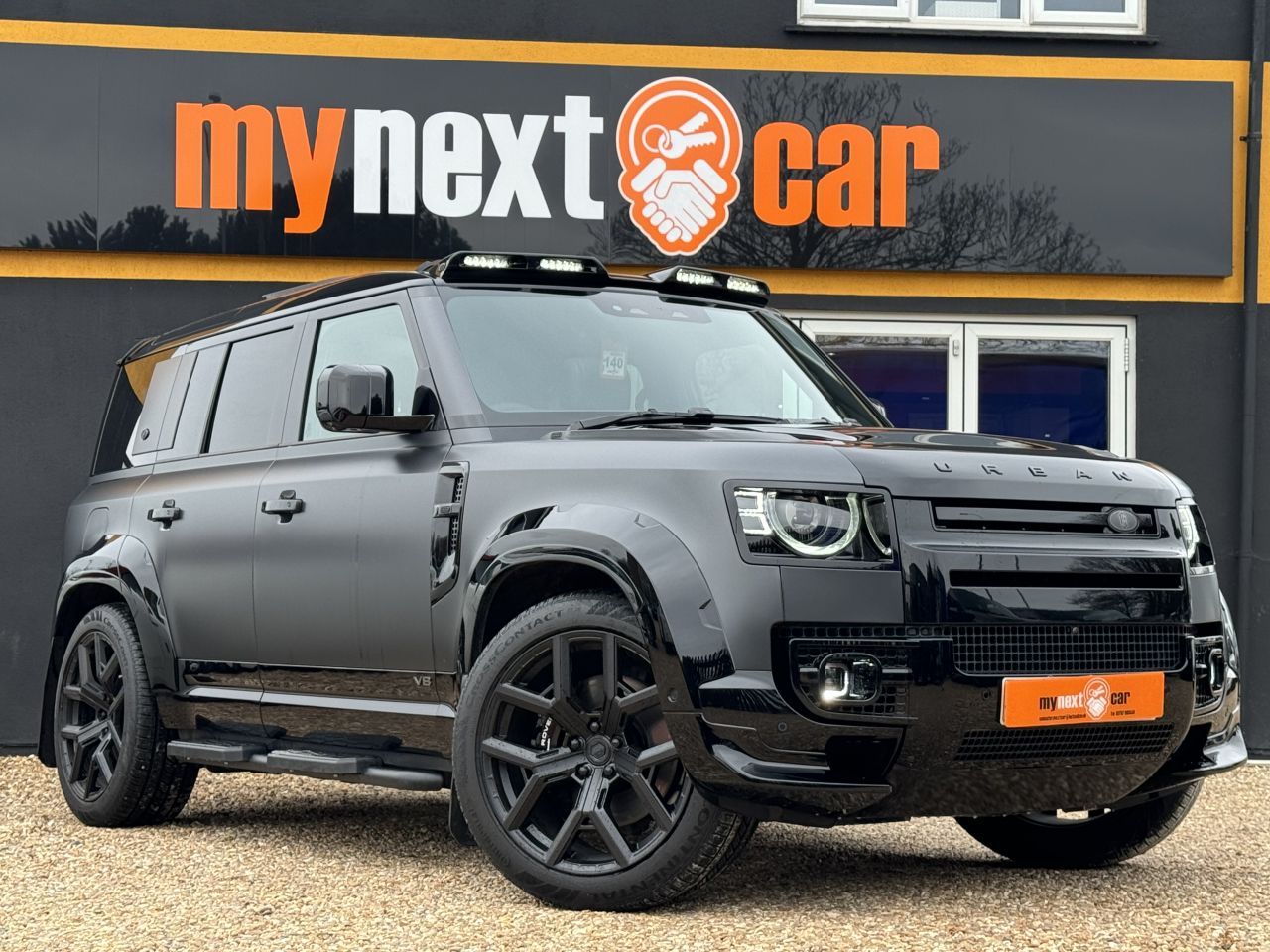 2023 Land Rover Defender 5.0 ...