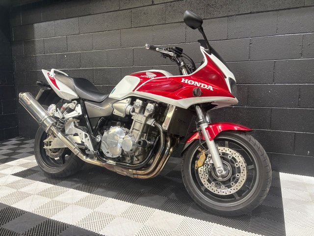 View our HONDA CB1300