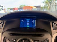 USED 2012 12 FORD FOCUS 1.6 TDCi Zetec Hatchback 5dr Diesel Manual Euro 5 (s/s) (115 ps)+2 KEYS+11 SERVICE STAMPS+NAV 2 KEYS+11 SERVICE STAMPS+NAV+SENSORS+LOW INSURANCE+ALLOYS+AIRCON+LOW TAX+&pound;20 TAX+DAB+HPI CLEAR