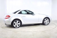 USED 2008 08 MERCEDES-BENZ SLK 1.8 SLK200 Kompressor Convertible 2dr Petrol Automatic (211 g/km, 163 bhp) 