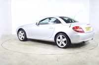 USED 2008 08 MERCEDES-BENZ SLK 1.8 SLK200 Kompressor Convertible 2dr Petrol Automatic (211 g/km, 163 bhp) 