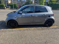USED 2017 67 SMART FORFOUR 0.9T BRABUS Xclusive Hatchback 5dr Petrol Twinamic Euro 6 (s/s) (109 ps) STUNNING SMART FORFOUR BRABUS, COMES WITH FULL MAIN DEALER SERVICE HISTORY, 2 KEYS LOW MILES AND AUTOMATIC  , All our vehicles come with 12 months mot, oil and filter service pre sale, and 6 months complementary Rac warranty cover and 12 months complementary Rac Breakdown cover post sale  to help ensure you drive away with complete confidence !