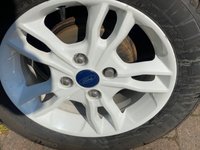 USED 2017 17 FORD FIESTA 1.25 Zetec White Edition Spring Hatchback 3dr Excellent  Service History