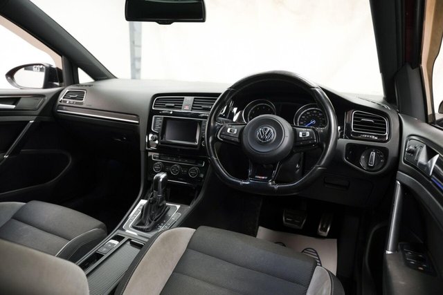 2014 VOLKSWAGEN GOLF 2.0 TSI BlueMotion Tech R DSG 4Motion Euro 6 (s/s) 5dr - Photo 11