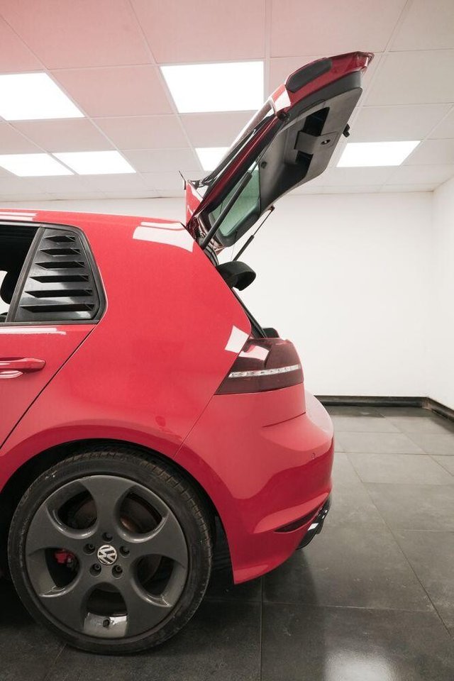 2014 VOLKSWAGEN GOLF 2.0 TSI BlueMotion Tech R DSG 4Motion Euro 6 (s/s) 5dr - Photo 9