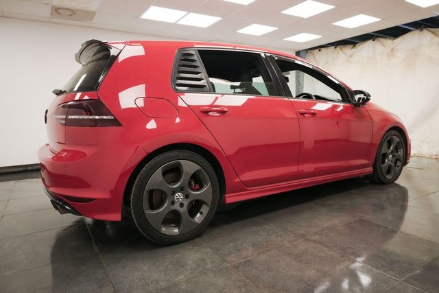 2014 VOLKSWAGEN GOLF 2.0 TSI BlueMotion Tech R DSG 4Motion Euro 6 (s/s) 5dr - Photo 5