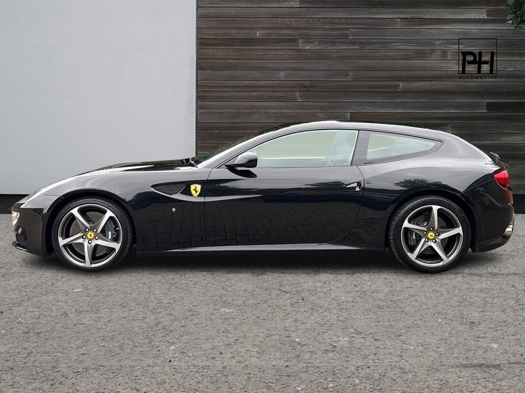 USED 2013 13 FERRARI FF 6.3 V12 Coupe 3dr Petrol F1 DCT 4WD Euro 5 (s/s) (660 bhp) GLASS ROOF|11 FERRARI SERVICES