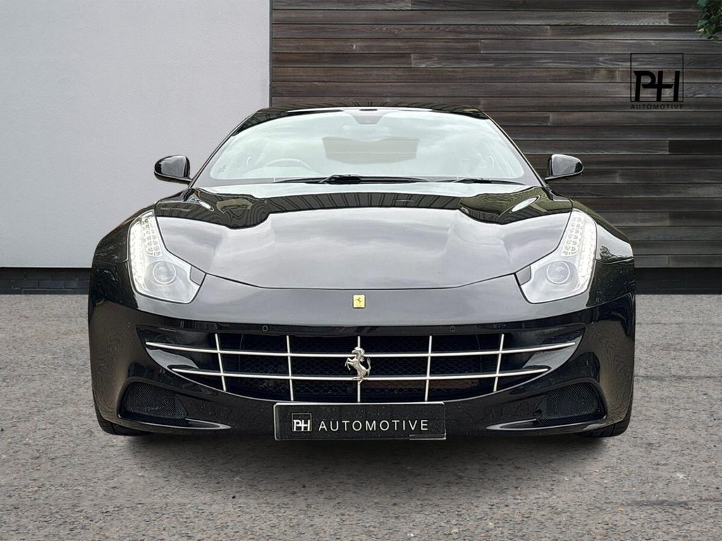 USED 2013 13 FERRARI FF 6.3 V12 Coupe 3dr Petrol F1 DCT 4WD Euro 5 (s/s) (660 bhp) GLASS ROOF|11 FERRARI SERVICES