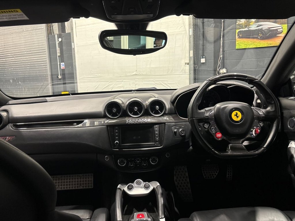 USED 2013 13 FERRARI FF 6.3 V12 Coupe 3dr Petrol F1 DCT 4WD Euro 5 (s/s) (660 bhp) GLASS ROOF|11 FERRARI SERVICES
