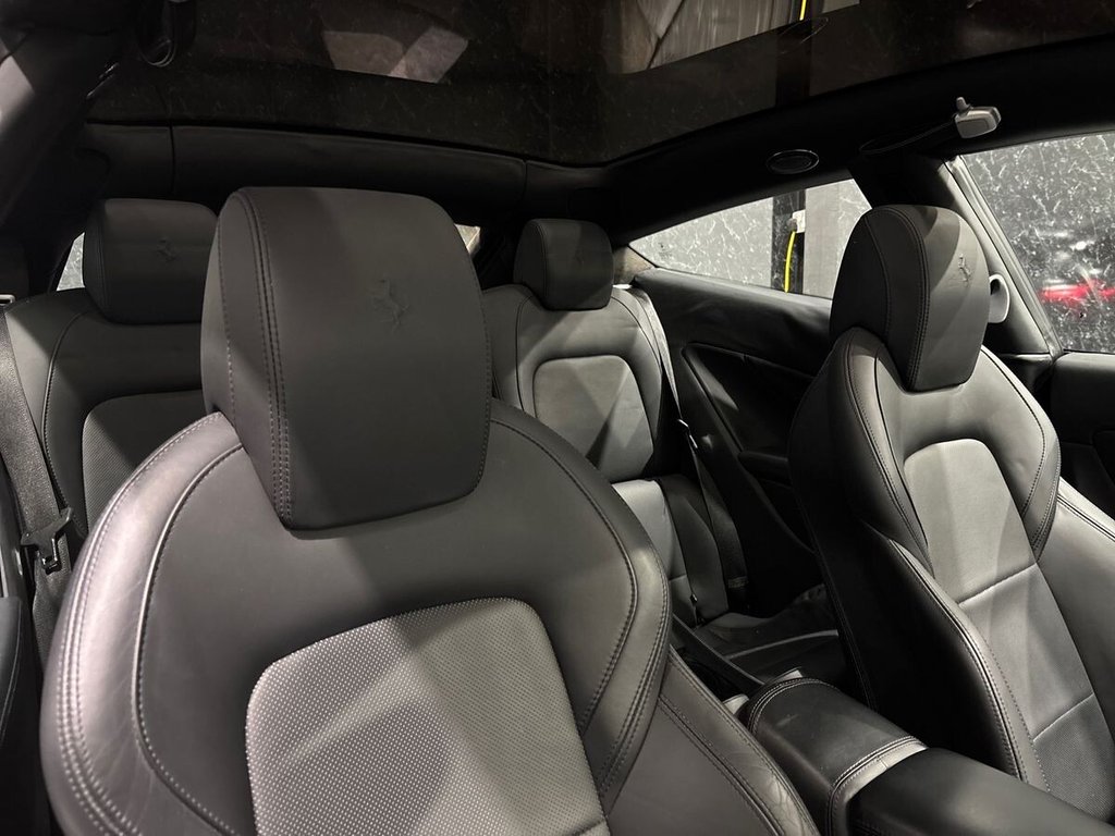 USED 2013 13 FERRARI FF 6.3 V12 Coupe 3dr Petrol F1 DCT 4WD Euro 5 (s/s) (660 bhp) GLASS ROOF|11 FERRARI SERVICES