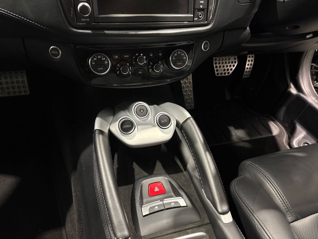 USED 2013 13 FERRARI FF 6.3 V12 Coupe 3dr Petrol F1 DCT 4WD Euro 5 (s/s) (660 bhp) GLASS ROOF|11 FERRARI SERVICES