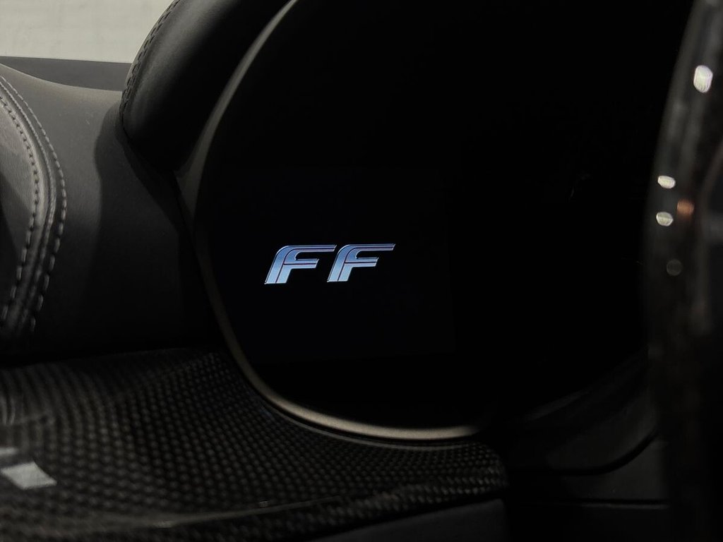 USED 2013 13 FERRARI FF 6.3 V12 Coupe 3dr Petrol F1 DCT 4WD Euro 5 (s/s) (660 bhp) GLASS ROOF|11 FERRARI SERVICES