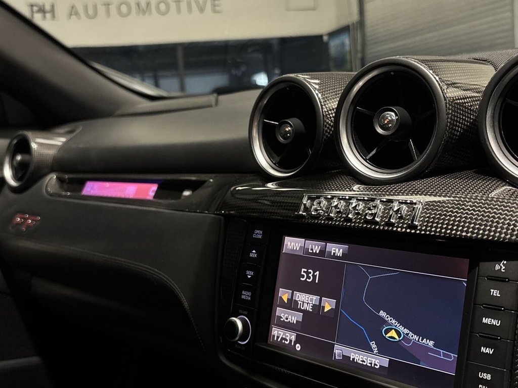 USED 2013 13 FERRARI FF 6.3 V12 Coupe 3dr Petrol F1 DCT 4WD Euro 5 (s/s) (660 bhp) GLASS ROOF|11 FERRARI SERVICES