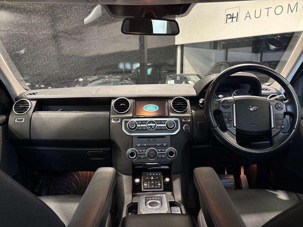 USED 2015 15 LAND ROVER DISCOVERY 4 3.0 SD V6 HSE Luxury SUV 5dr Diesel Auto 4WD Euro 5 (s/s) (255 bhp) STUNNING HISTORY|TOW BAR|STEPS