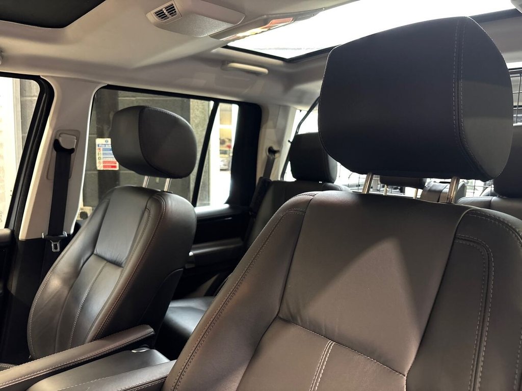 USED 2015 15 LAND ROVER DISCOVERY 4 3.0 SD V6 HSE Luxury SUV 5dr Diesel Auto 4WD Euro 5 (s/s) (255 bhp) STUNNING HISTORY|TOW BAR|STEPS