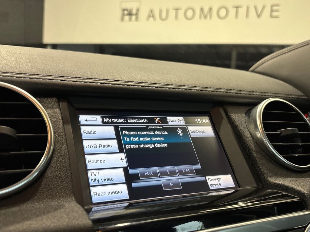 USED 2015 15 LAND ROVER DISCOVERY 4 3.0 SD V6 HSE Luxury SUV 5dr Diesel Auto 4WD Euro 5 (s/s) (255 bhp) STUNNING HISTORY|TOW BAR|STEPS