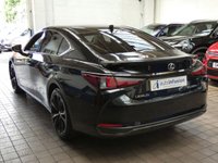 USED 2023 23 LEXUS ES 2.5 300h F Sport Saloon 4dr Petrol Hybrid E-CVT Euro 6 (s/s) (218 ps) SAT NAV LEATHER INTERIOR HEATED SEATS HEATED STEERING WHEEL CRUISE CONTROL REAR VIEW CAMERA PARKING SENSORS 1 OWNER SERVICE HISTORY LEXUS WARRANTY TILL MARCH 2033