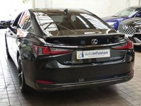 USED 2023 23 LEXUS ES 2.5 300h F Sport Saloon 4dr Petrol Hybrid E-CVT Euro 6 (s/s) (218 ps) SAT NAV LEATHER INTERIOR HEATED SEATS HEATED STEERING WHEEL CRUISE CONTROL REAR VIEW CAMERA PARKING SENSORS 1 OWNER SERVICE HISTORY LEXUS WARRANTY TILL MARCH 2033