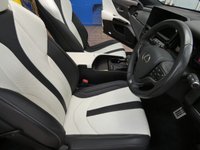 USED 2023 23 LEXUS ES 2.5 300h F Sport Saloon 4dr Petrol Hybrid E-CVT Euro 6 (s/s) (218 ps) SAT NAV LEATHER INTERIOR HEATED SEATS HEATED STEERING WHEEL CRUISE CONTROL REAR VIEW CAMERA PARKING SENSORS 1 OWNER SERVICE HISTORY LEXUS WARRANTY TILL MARCH 2033