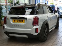 USED 2021 21 MINI COUNTRYMAN 1.5 10kWh Cooper SE Classic SUV 5dr Petrol Plug-in Hybrid Auto ALL4 Euro 6 (s/s) (222 ps) SAT NAV PLUS COMFORT PLUS CAMERA CRUISE PARK SENSORS 1 OWNER SERVICE HISTORY WARRANTY