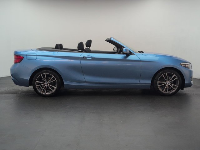 USED 2018 68 BMW 2 Series 1.5 218i Gpf Sport Convertible 2dr Petrol Auto Euro 6 (s/S) (136 Ps) Bluetooth+navigation
