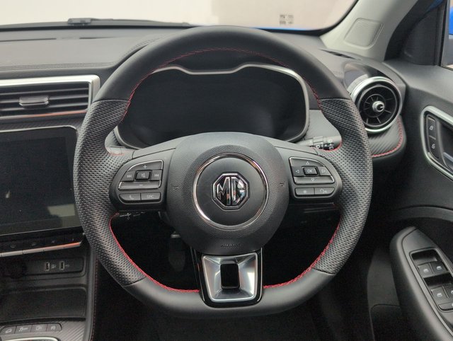 USED 2024 24 MG MG ZS 1.5 Vti-Tech Exclusive Suv 5dr Petrol Manual Euro 6 (s/S) (106 Ps) Air Conditioning+navigation