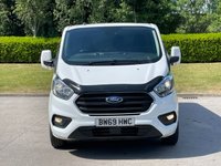 USED 2019 69 FORD TRANSIT CUSTOM 2.0 300 EcoBlue Limited Panel Van 5dr Diesel Manual L2 H1 Euro 6 (s/s) (130 ps) * * NO VAT * * PARKING SENSORS