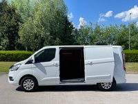 USED 2019 69 FORD TRANSIT CUSTOM 2.0 300 EcoBlue Limited Panel Van 5dr Diesel Manual L2 H1 Euro 6 (s/s) (130 ps) * * NO VAT * * PARKING SENSORS
