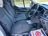 USED 2019 69 FORD TRANSIT CUSTOM 2.0 300 EcoBlue Limited Panel Van 5dr Diesel Manual L2 H1 Euro 6 (s/s) (130 ps) * * NO VAT * * PARKING SENSORS