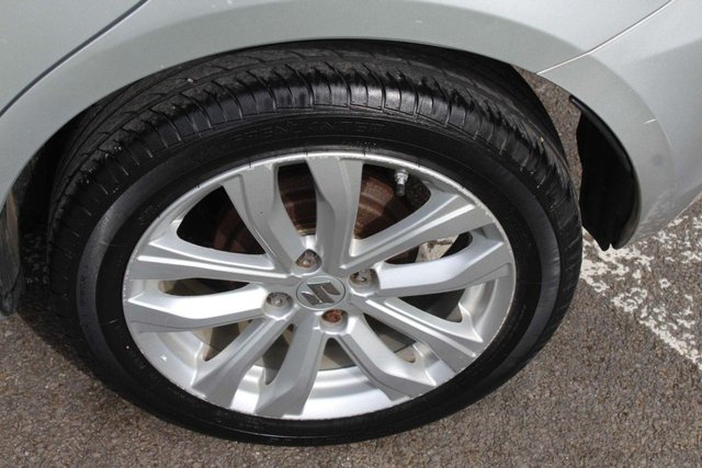 2015 SUZUKI SWIFT 1.2 SZ3 Hatchback 5dr Petrol Manual Euro 6 (94 ps) - Photo 9