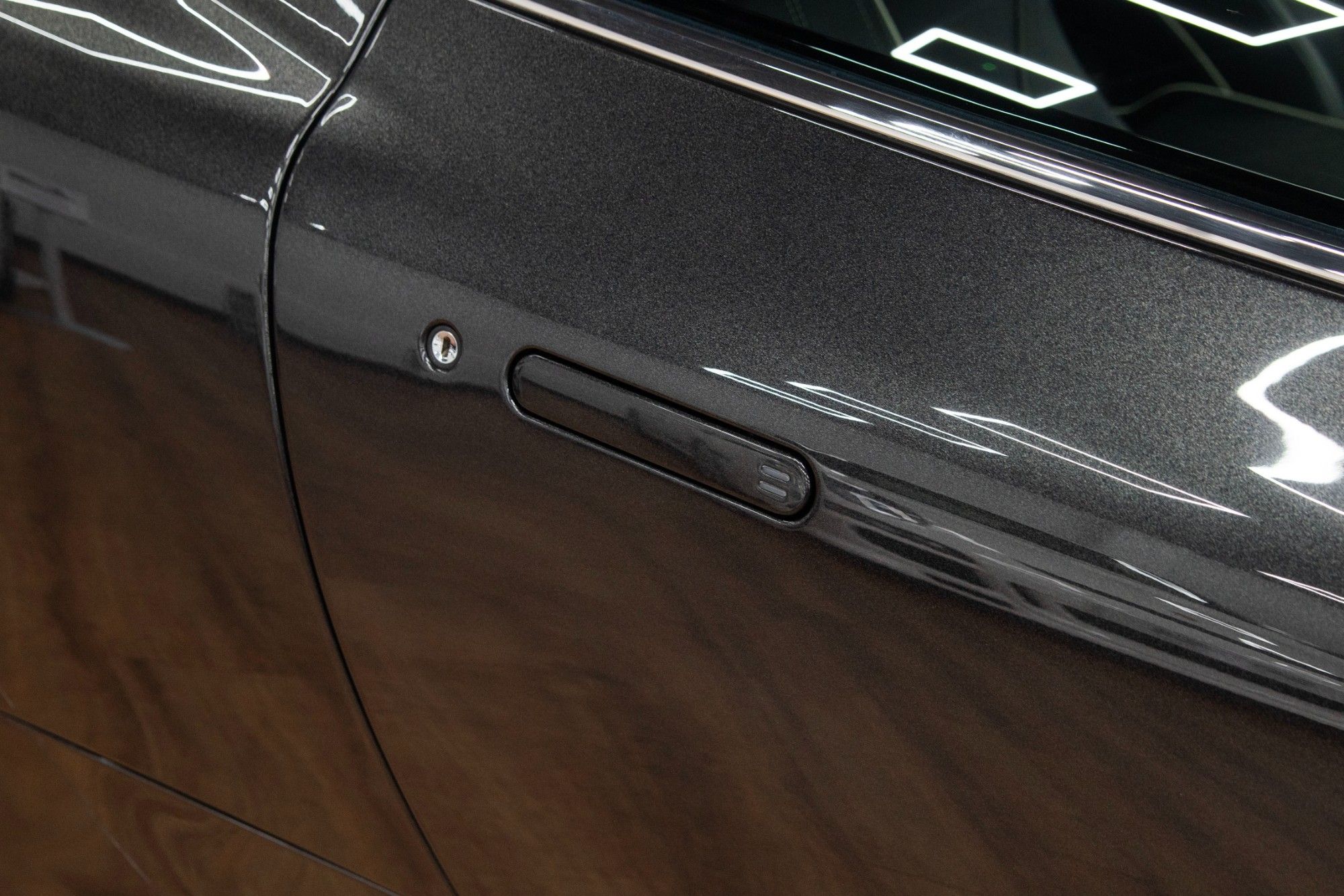 USED 2014 M ASTON MARTIN DB9 6.0 V12 Carbon Edition Coupe 