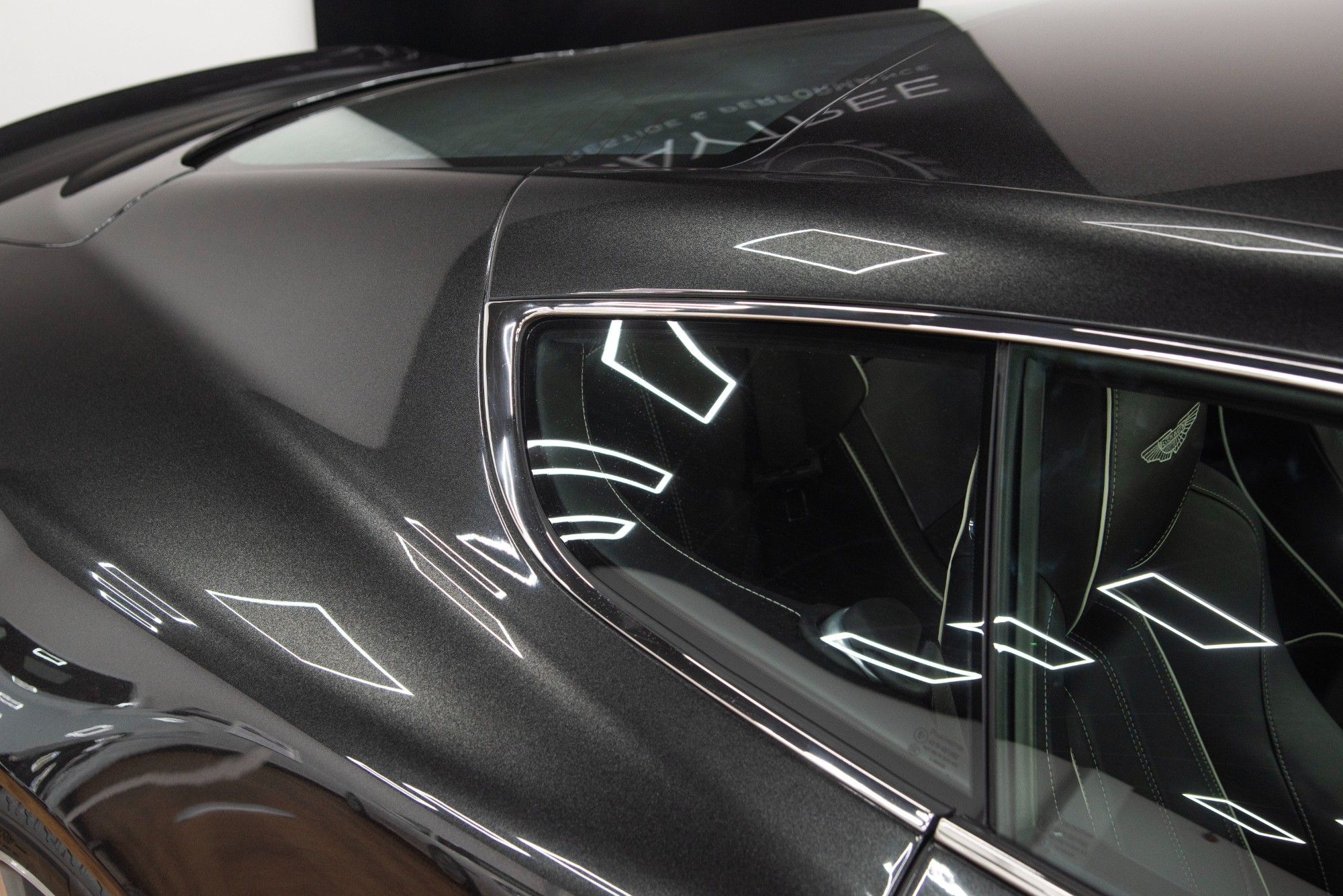 USED 2014 M ASTON MARTIN DB9 6.0 V12 Carbon Edition Coupe 