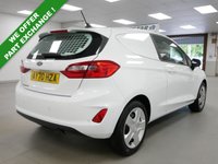 USED 2020 70 FORD FIESTA VAN 1.5 TDCI 85 BHP 3DR ( AIR CON / SAT NAV ! ) 1 OWNER | AIR CON | FACTORY SAT NAV !