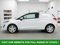 USED 2020 70 FORD FIESTA VAN 1.5 TDCI 85 BHP 3DR ( AIR CON / SAT NAV ! ) 1 OWNER | AIR CON | FACTORY SAT NAV !