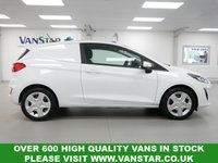 USED 2020 70 FORD FIESTA VAN 1.5 TDCI 85 BHP 3DR ( AIR CON / SAT NAV ! ) 1 OWNER | AIR CON | FACTORY SAT NAV !