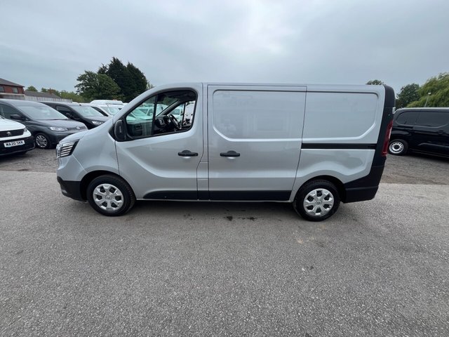 View our RENAULT TRAFIC