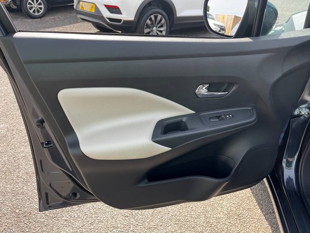 2019 NISSAN MICRA - Photo 10