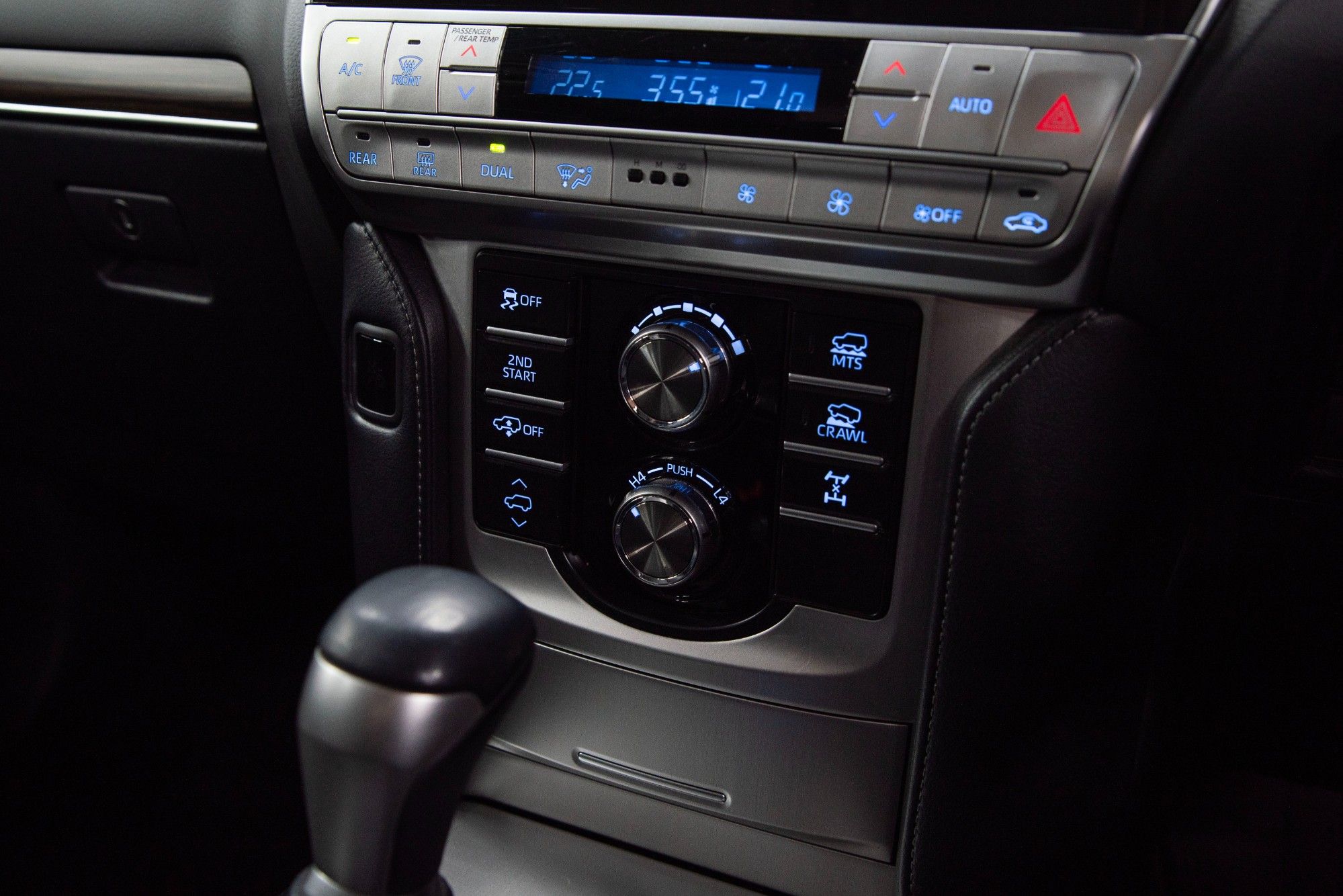 USED 2023 73 TOYOTA LAND CRUISER 2.8D Invincible 