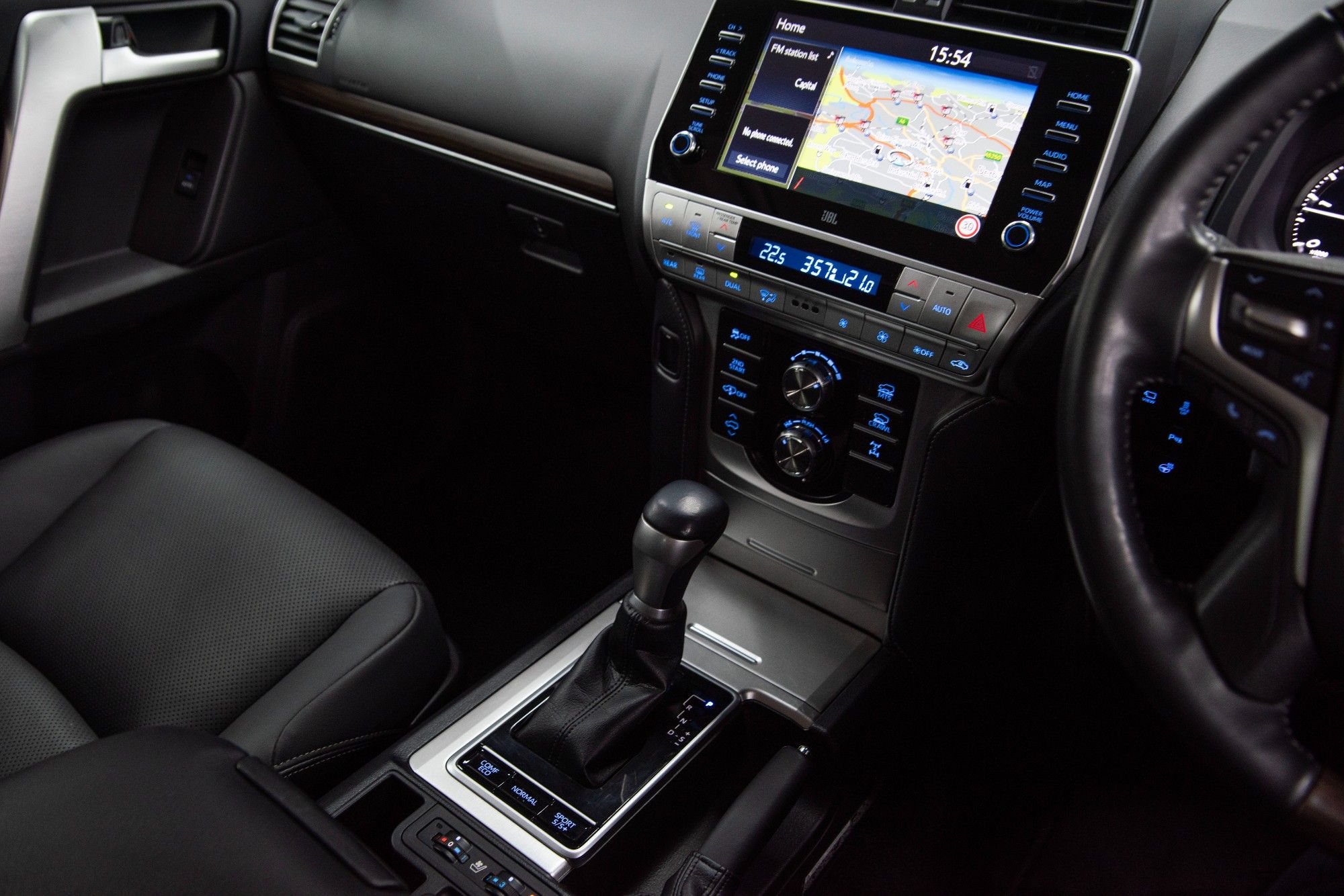 USED 2023 73 TOYOTA LAND CRUISER 2.8D Invincible 