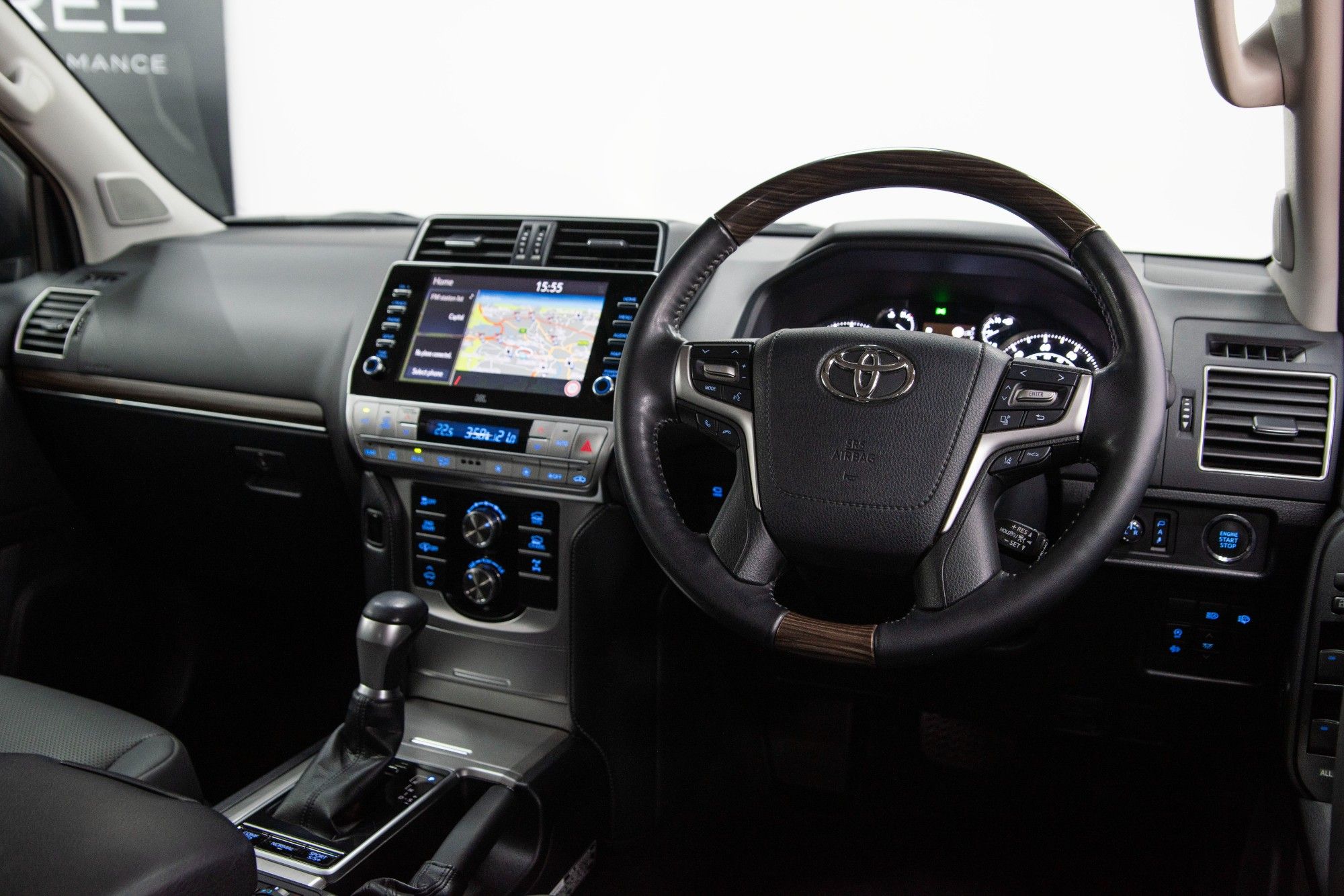 USED 2023 73 TOYOTA LAND CRUISER 2.8D Invincible 