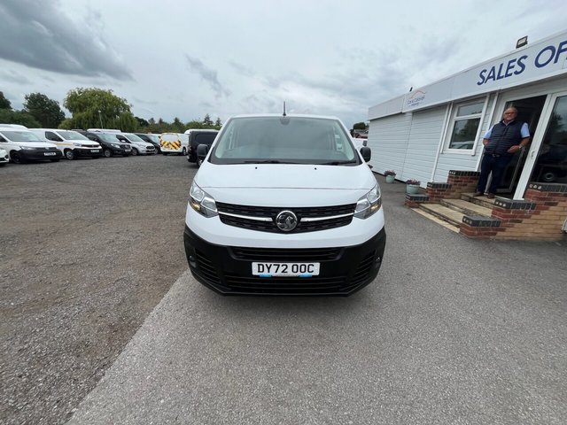 View our VAUXHALL VIVARO