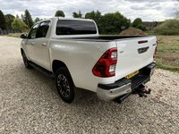 USED 2021 71 TOYOTA HI-LUX 2.4 D-4D Invincible Pickup Double Cab 4dr Diesel Manual 4WD Euro 6 (s/s) (150 ps) CRUISE CONTROL,6 SPEED,AIRCON,4WD