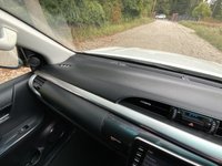 USED 2021 71 TOYOTA HI-LUX 2.4 D-4D Invincible Pickup Double Cab 4dr Diesel Manual 4WD Euro 6 (s/s) (150 ps) CRUISE CONTROL,6 SPEED,AIRCON,4WD