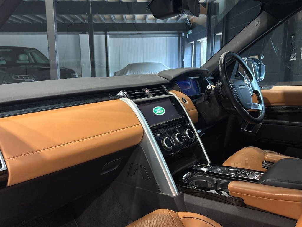 USED 2018 18 LAND ROVER DISCOVERY 3.0 Si6 V6 HSE Luxury SUV 5dr Petrol Auto 4WD Euro 6 (s/s) (340 ps) TAN LEATHER|TOW BAR|FRIDGE|FSH